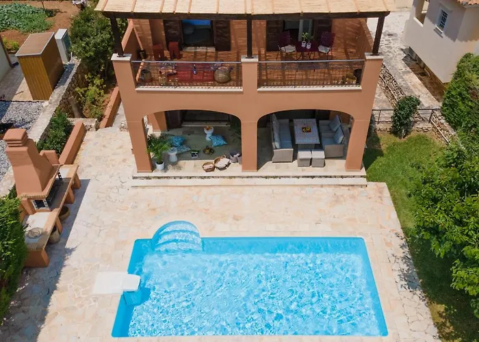 Sarri By Sarris Winery Vila